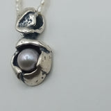 Antique Pe design inspired platinum gray natural pearl silver pendant