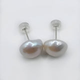 Genuine waterpearl baroque stud